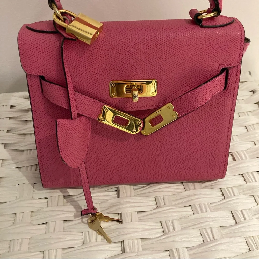 Pink Structured Top-Handle Women's Bag with Gold Hardware